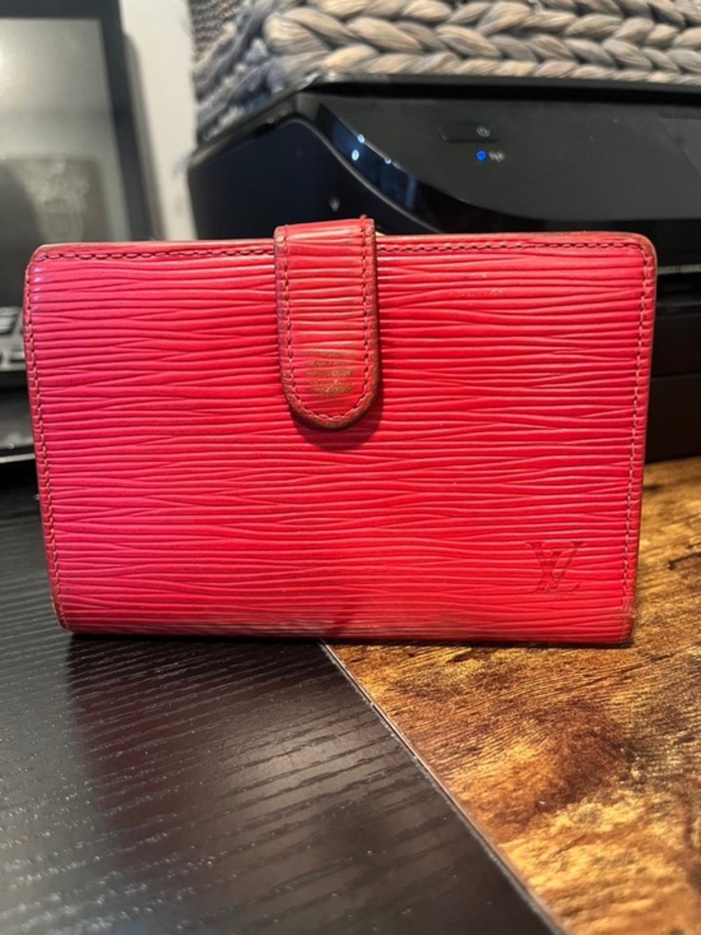 Louis Vuitton Epi Leather Portefeuille Viennois Wallet Red